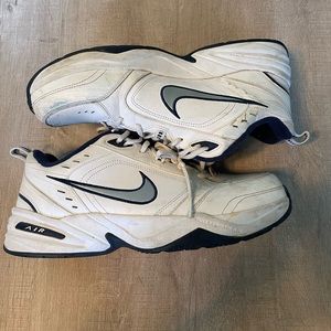 Nike Mens White Navy Air Monarch IV Cross-Training Lace Up Athletic Shoes Sz 12